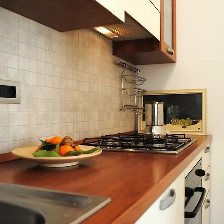 Bnbook - Residenza Naggi Apartmán *